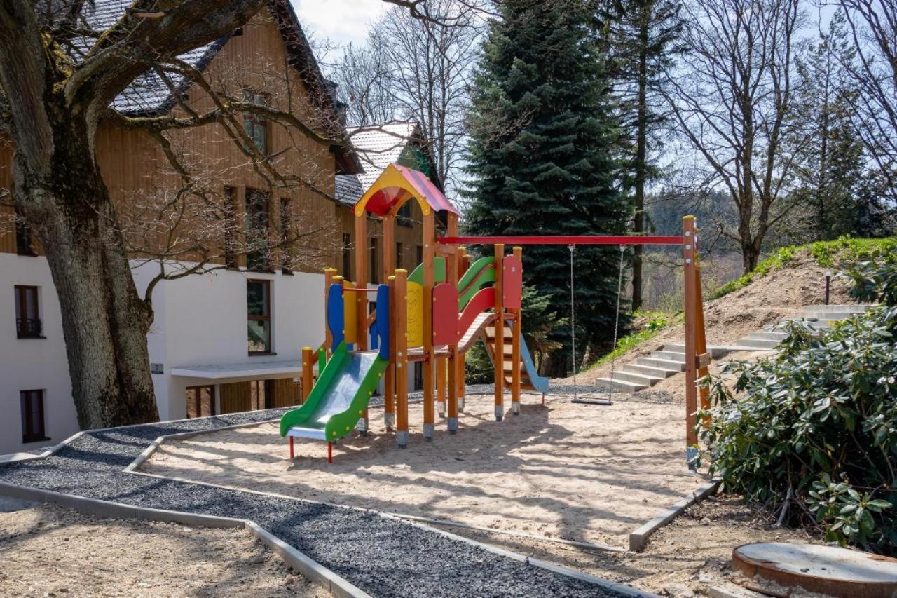 B28 Dwupoziomowy Z Basenem, Sauna, Jacuzzi - 5d Apartment *